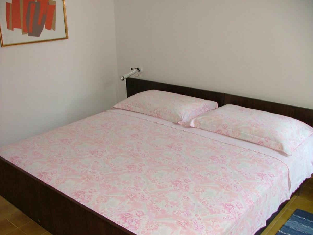 Apartments Polic Primošten Екстериор снимка